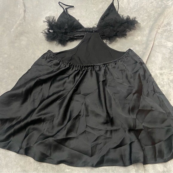 New! For love and lemons satin cutout tulle trim mini slip dress 27805 - Picture 6 of 10